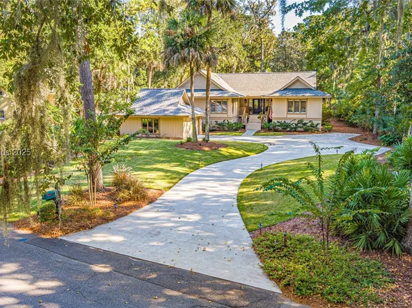 6 Hunt Club Ct, Hilton Head Island, SC 29928