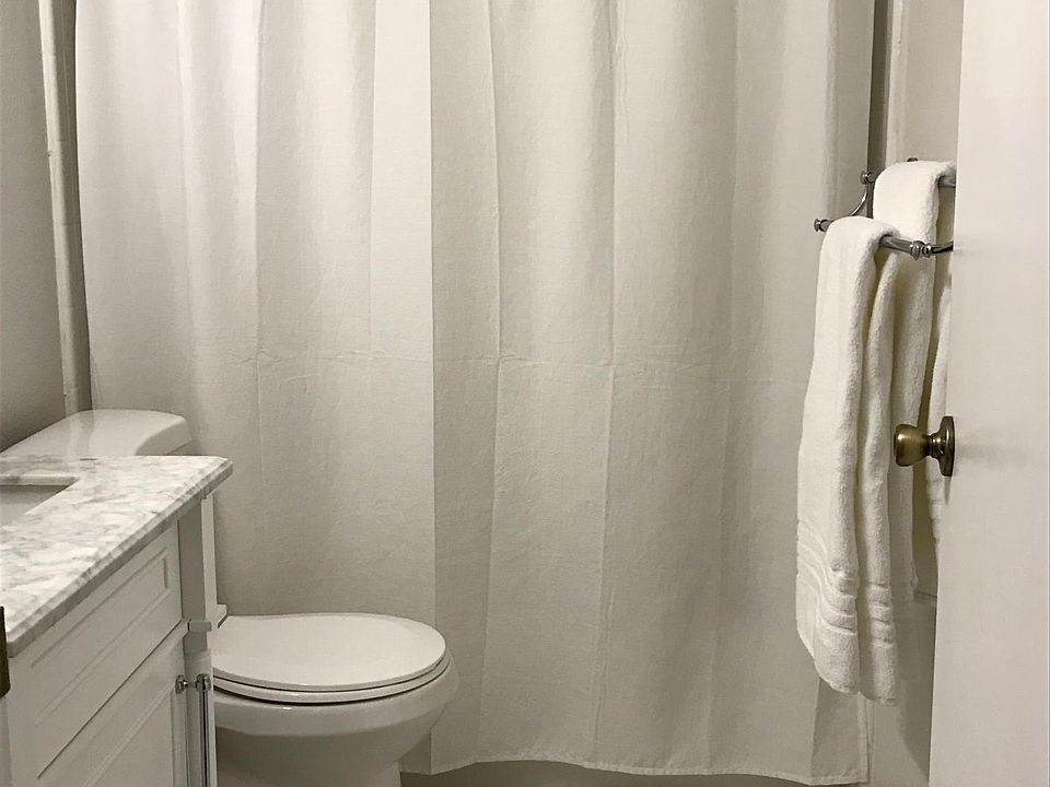 1st image of 2507 Seville Ct