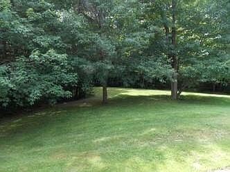 2nd image of 33 Range Rd #3