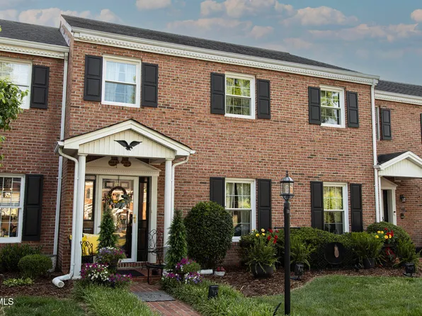 2734 Oakland Ave Unit E49, Johnson City, TN 37601