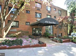 4114 Davis Pl NW APT 210, Washington, DC 20007