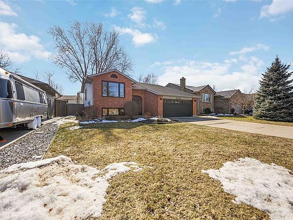 2nd image of 2523 Hamilton Rd