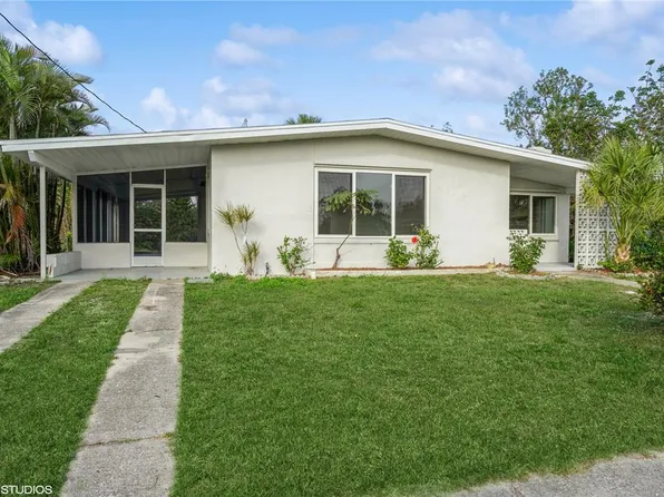 3213 Normandy Dr, Pt Charlotte, FL 33952