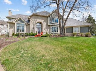 10532 Misty Morning Ln, Eden Prairie, MN 55347
