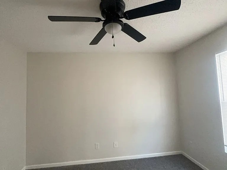 12653 Loyalty Dr — Photo 14