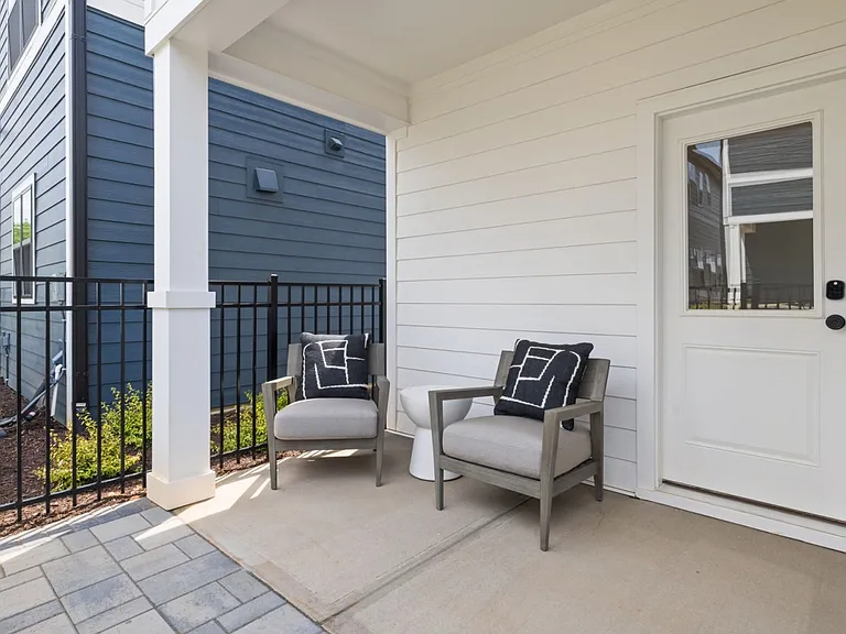 260 Asher Hills Ct — Photo 20