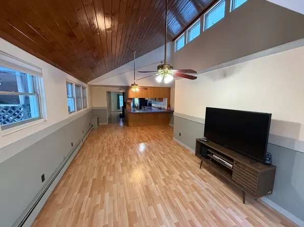 104 Purple Heart Hwy #1, Brooks, ME 04921