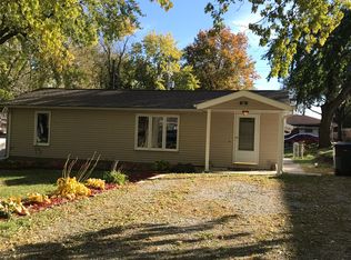 121 Edwin St, Ceresco, NE 68017