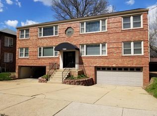 7353 Delmar Blvd APT 2W, Saint Louis, MO