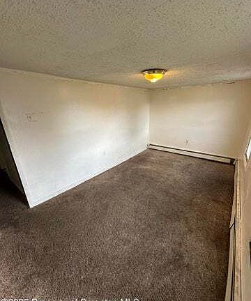 4th image of 704 Hazle St
