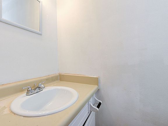 5th image of 1434 NW 92nd St APT 4