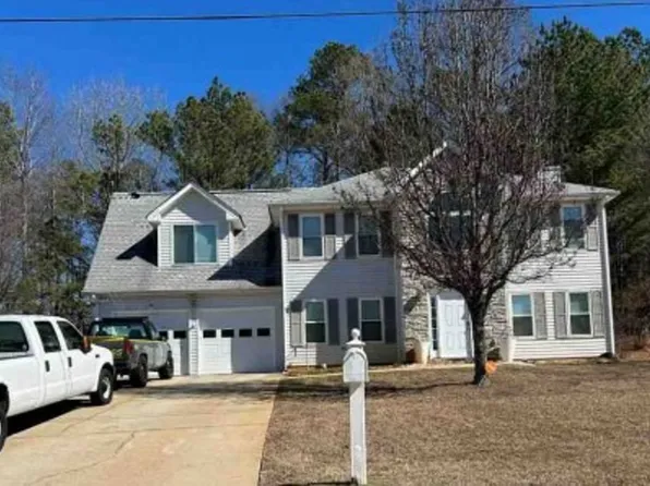 4226 Boulder Pointe Dr, Ellenwood, GA 30294