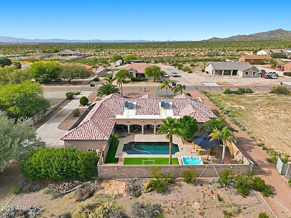 3rd image of 9777 N CHEMEHLEVI Drive