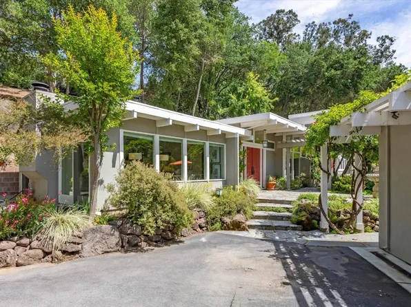 18570 Oak Dr, Los Gatos, CA 95030