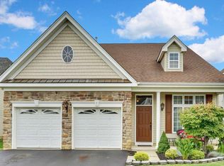 7 Bay Hill Rd, Lakewood, NJ 08701