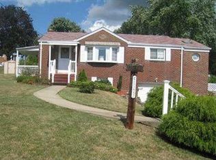 5663 Marilynn Dr, Pittsburgh, PA 15236
