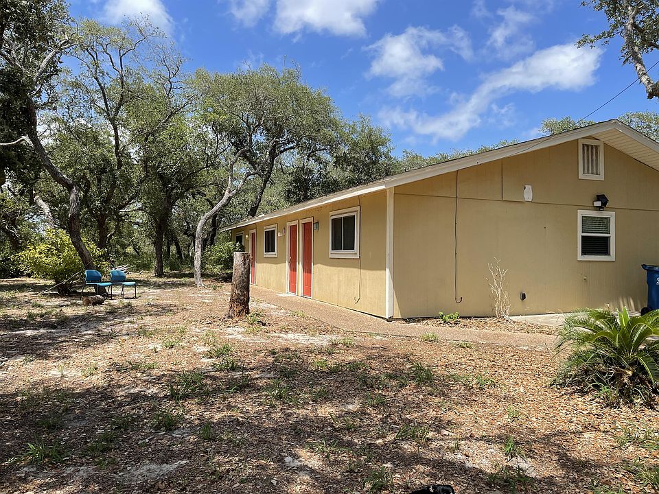 1st image of 2409 Mesquite St