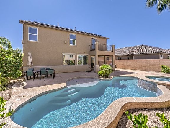 3rd image of 8132 Pink Desert St