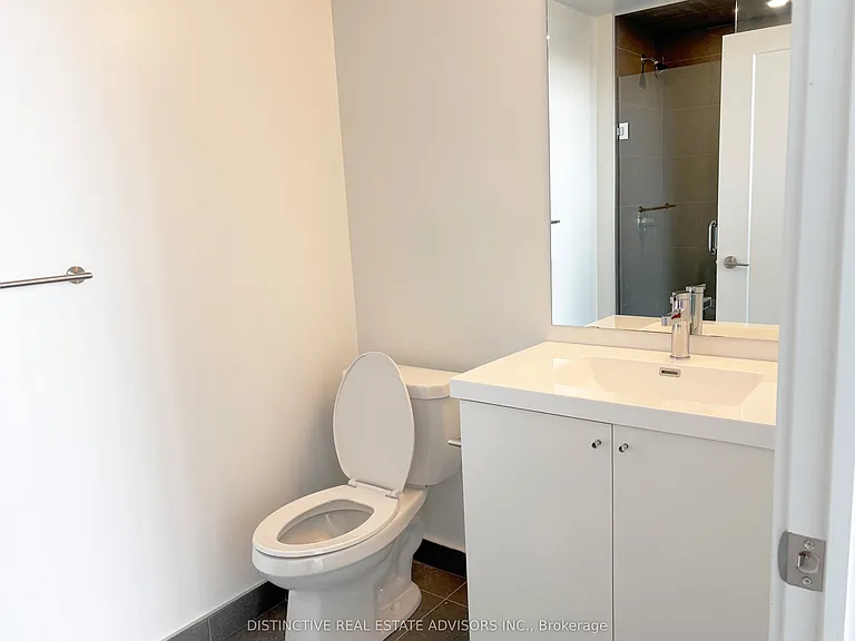 2545 Simcoe St N #1912 — Photo 12