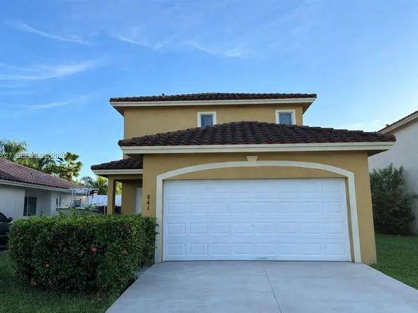 841 SW 6th St, Florida City, FL 33034