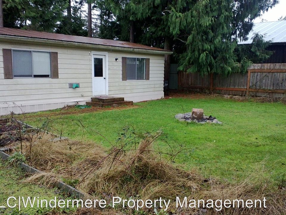 1st image of 229 Cessna Ave #C