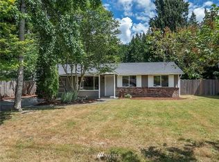 816 208th Ave NE, Sammamish, WA 98074