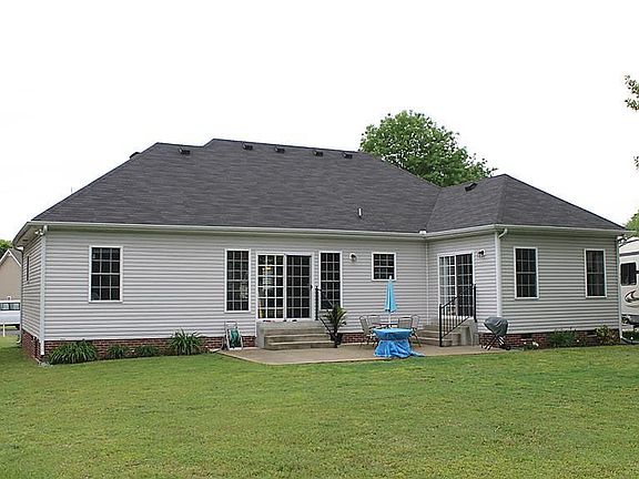 2nd image of 1134 Victoria Dr