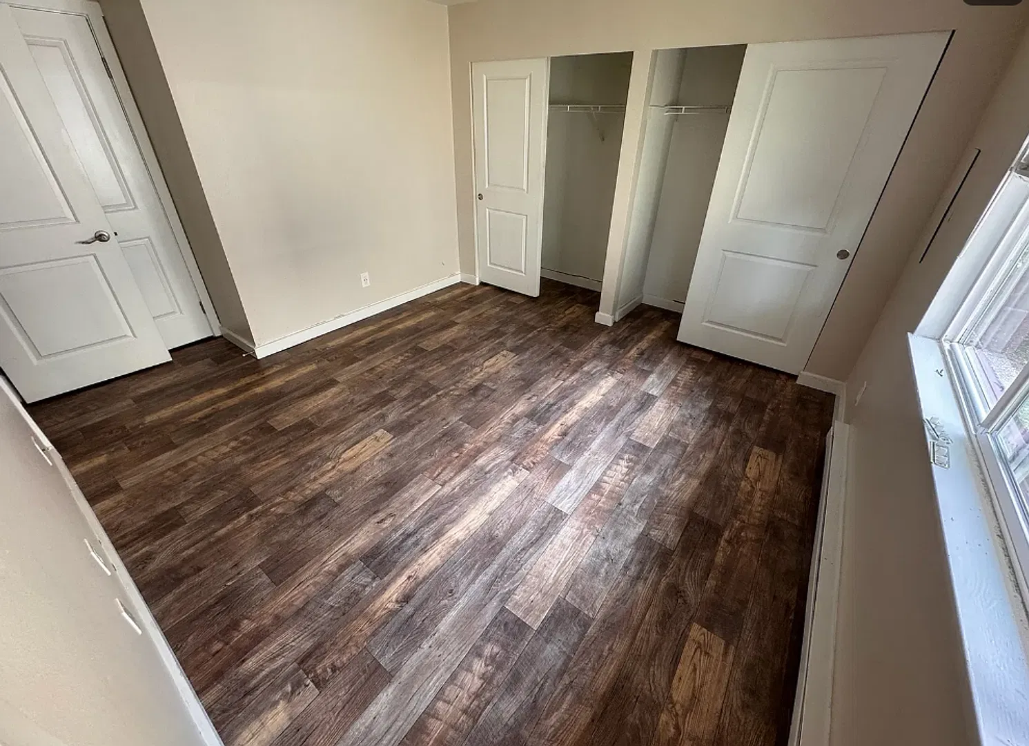 4320 36th Ave W Apartments — Photo 3