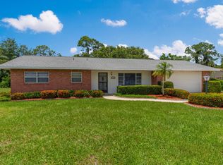 8776 SW Cherry Ln, Stuart, FL 34997