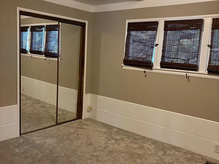 7036 Highcliff Trl — Photo 26
