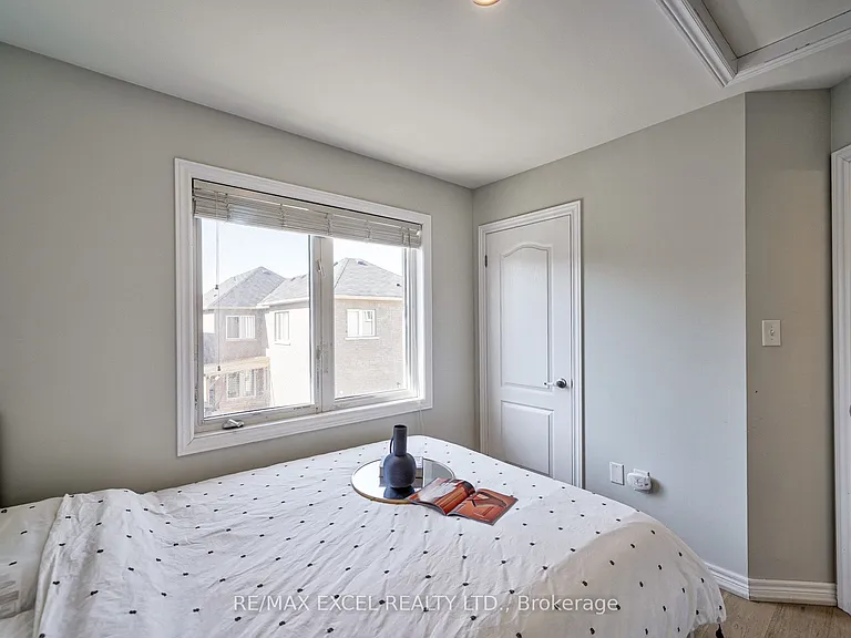5 Bloom St #COACH — Photo 9