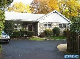 229 E Church Rd, Elkins Park, PA 19027