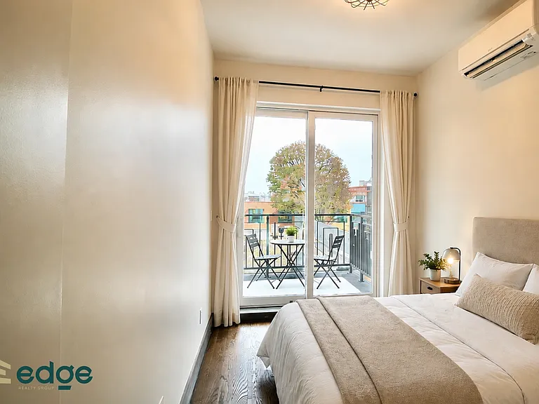 340 Irving Ave #3H — Photo 3