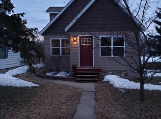 703 10th St, International Falls, MN 56649