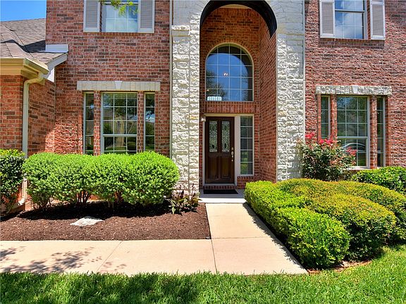 3rd image of 7700 Menler Dr
