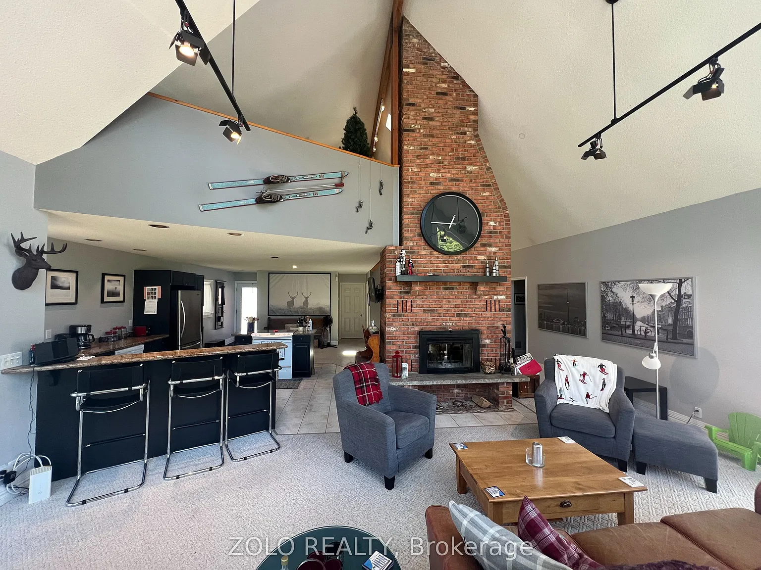 6 bed, $4,500 — Photo 4
