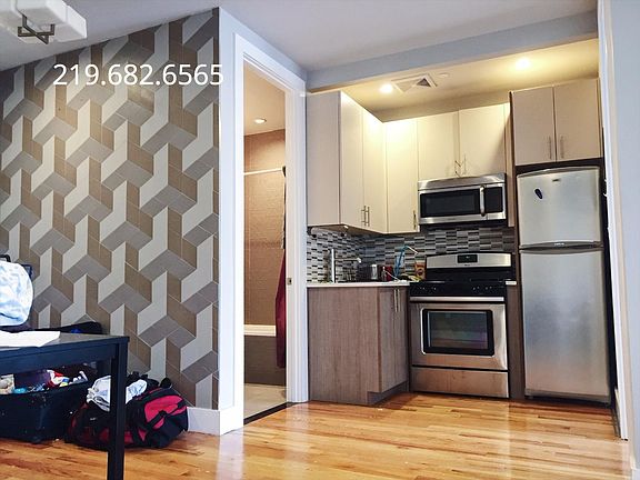 4th image of 679 Grand St APT 04B