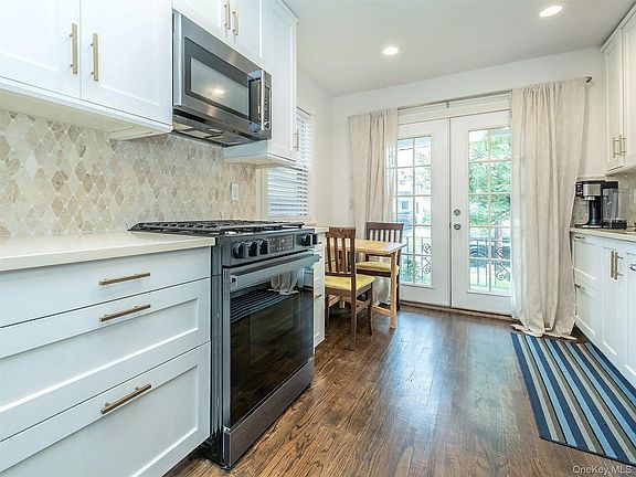 4th image of 37 Dunwood Rd APT B