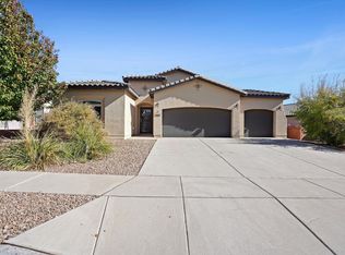 1860 Camino Corona SW, Los Lunas, NM 87031