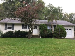 2596 Friendship St, Vineland, NJ 08360