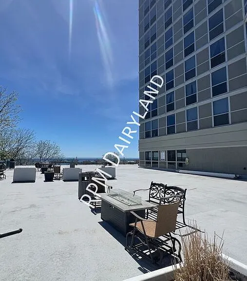 1660 N Prospect Ave #511 — Photo 36