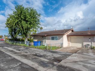 1403 Skyline Dr, Lemon Grove, CA 91945
