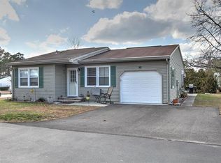 22 S Chestnut Ave, Whiting, NJ 08759