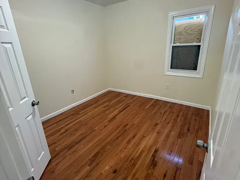 826 S 15th St #1R — Photo 5