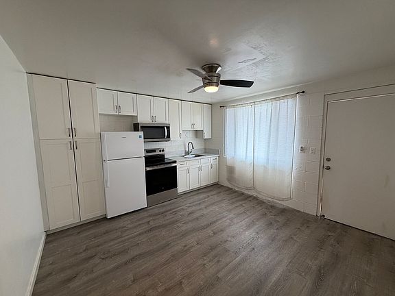 2nd image of 2048 S Beretania St #U