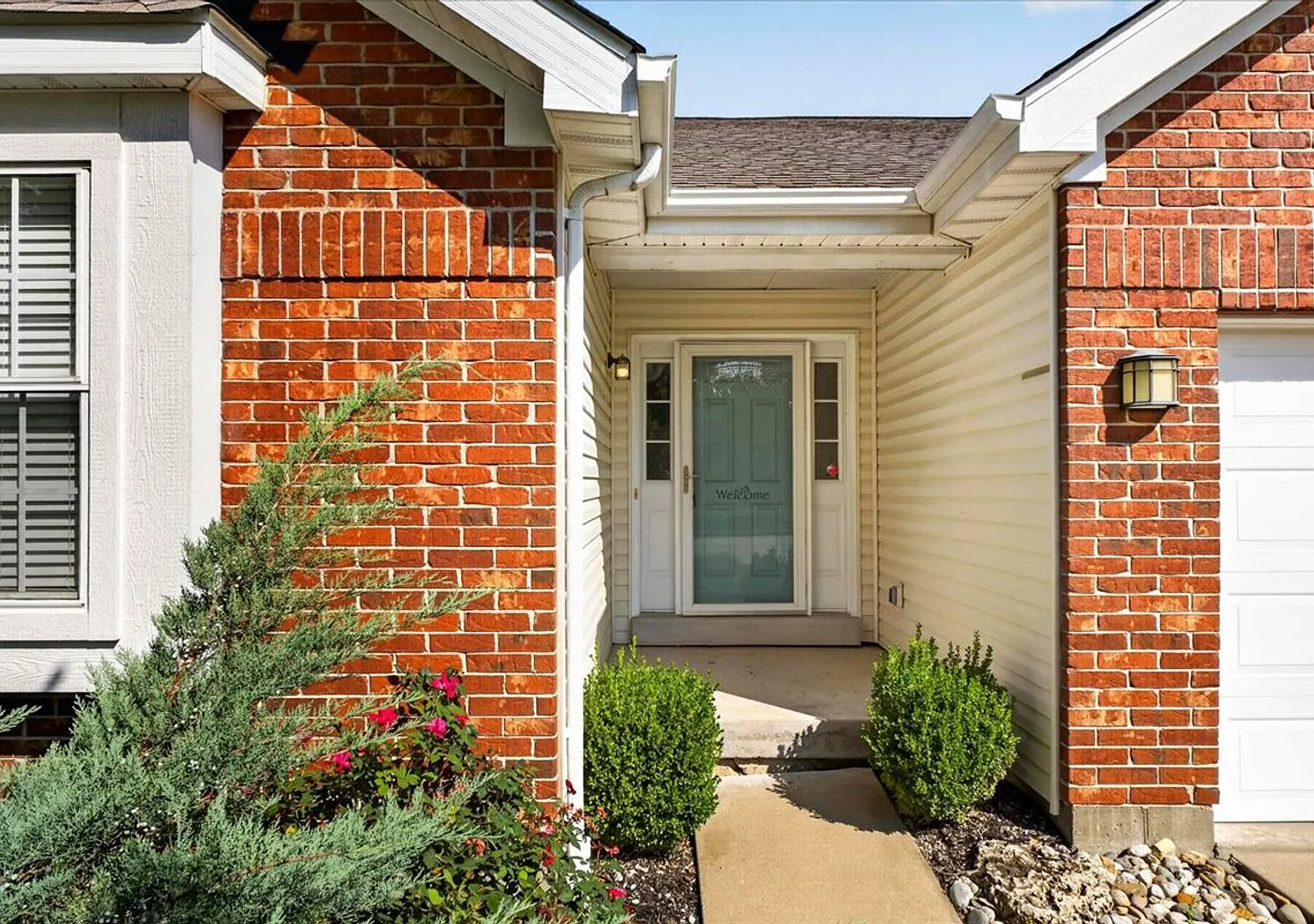 Move-in Ready! — Photo 3