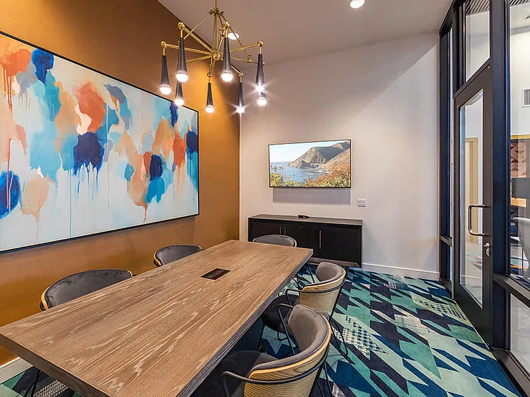 Altitude Apartments — Photo 38