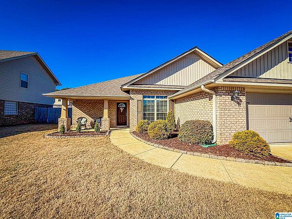 5th image of 162 River Crest Ln