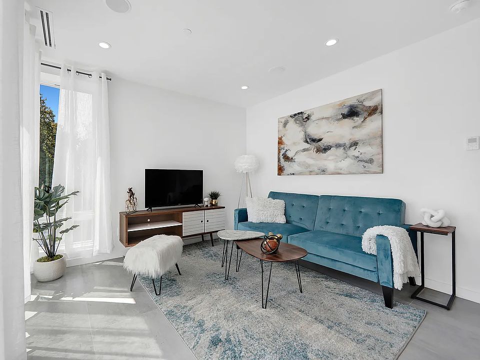 1st image of 135 Johnson Ave #2H