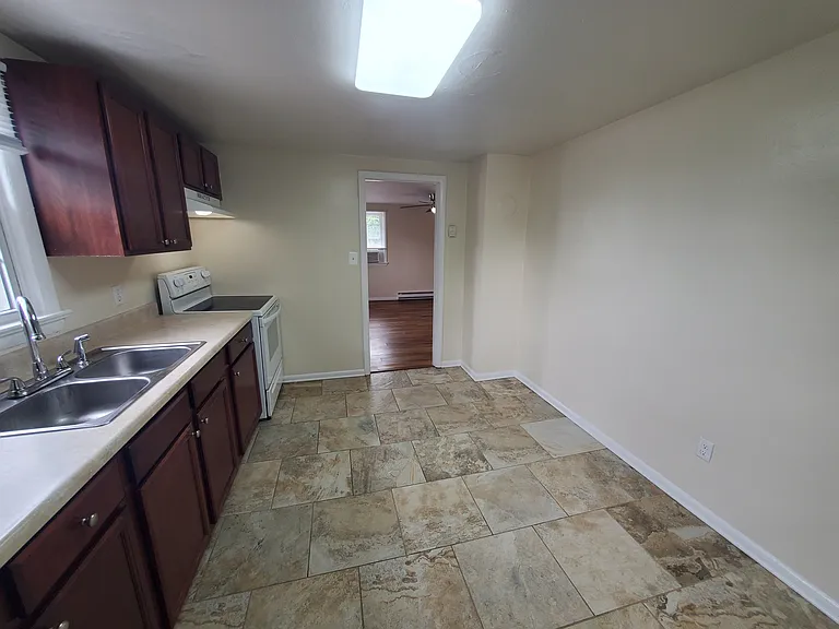 221 Fletcher St #2 — Photo 10